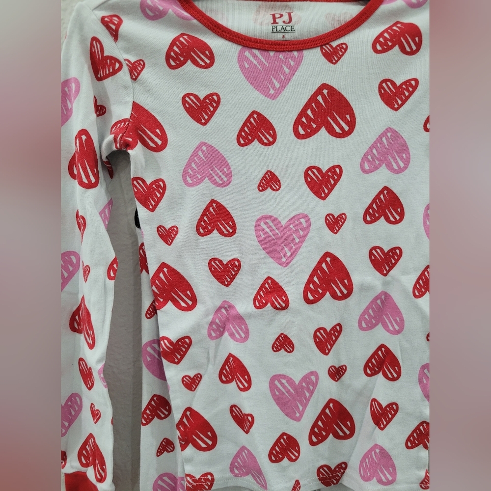 Childrens Place Heart Print Pajama Set - Red and Pink GirlsSize8 - Picture 2 of 5